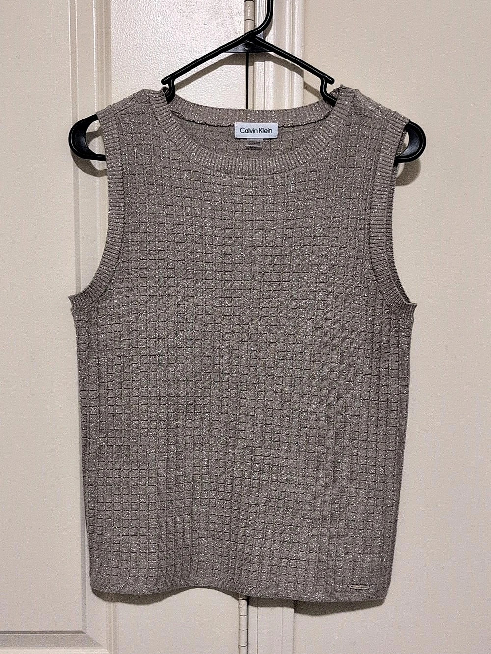 Calvin Klein Beige Metallic Knit Sweater Tank Size Small Like New
